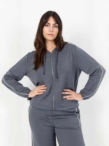 Wasabi Concept Sweater ' WA ' in Grey: front