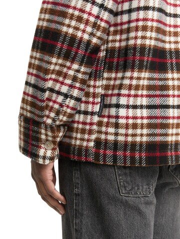 TOM TAILOR DENIM Comfort fit Button Up Shirt in Brown