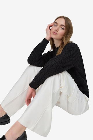 No Matter What Pullover in Schwarz