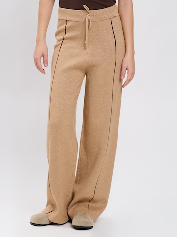 Influencer Wide Leg Hose in Beige: Vorderseite
