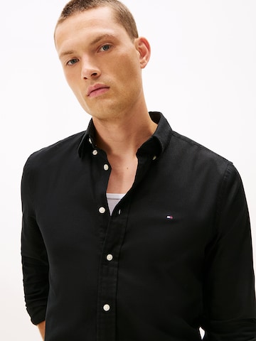 TOMMY HILFIGER - Ajuste regular Camisa en negro