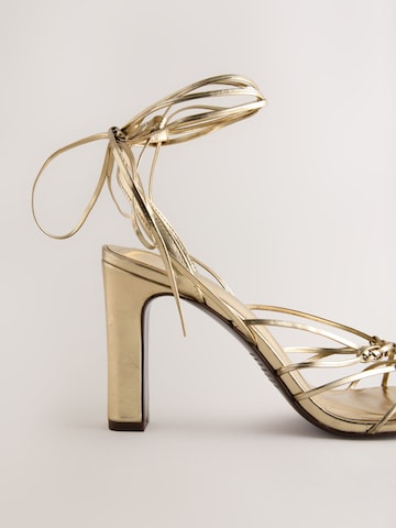 Next - Sandálias com tiras 'Forever Comfort' em ouro