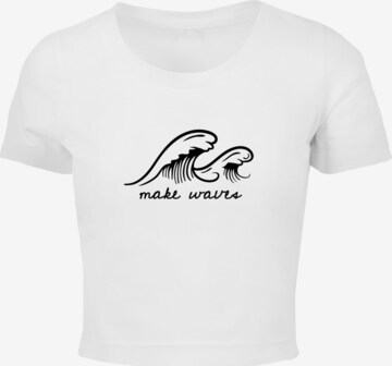 Merchcode Shirt 'Summer - Make Waves' in White: front