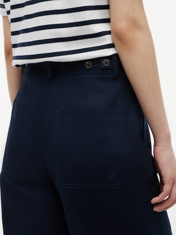 TOMMY HILFIGER Широкий Плиссированные брюки в Синий