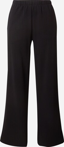 Regular Pantaloni de la Calvin Klein Jeans pe negru: față