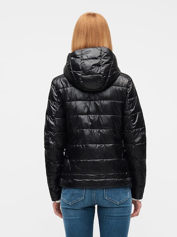 Blauer.USA Jacke in Schwarz