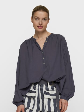 10Days Blouse in Blue: front