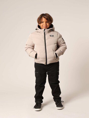 Veste d’hiver 'Interest' Deeluxe en beige