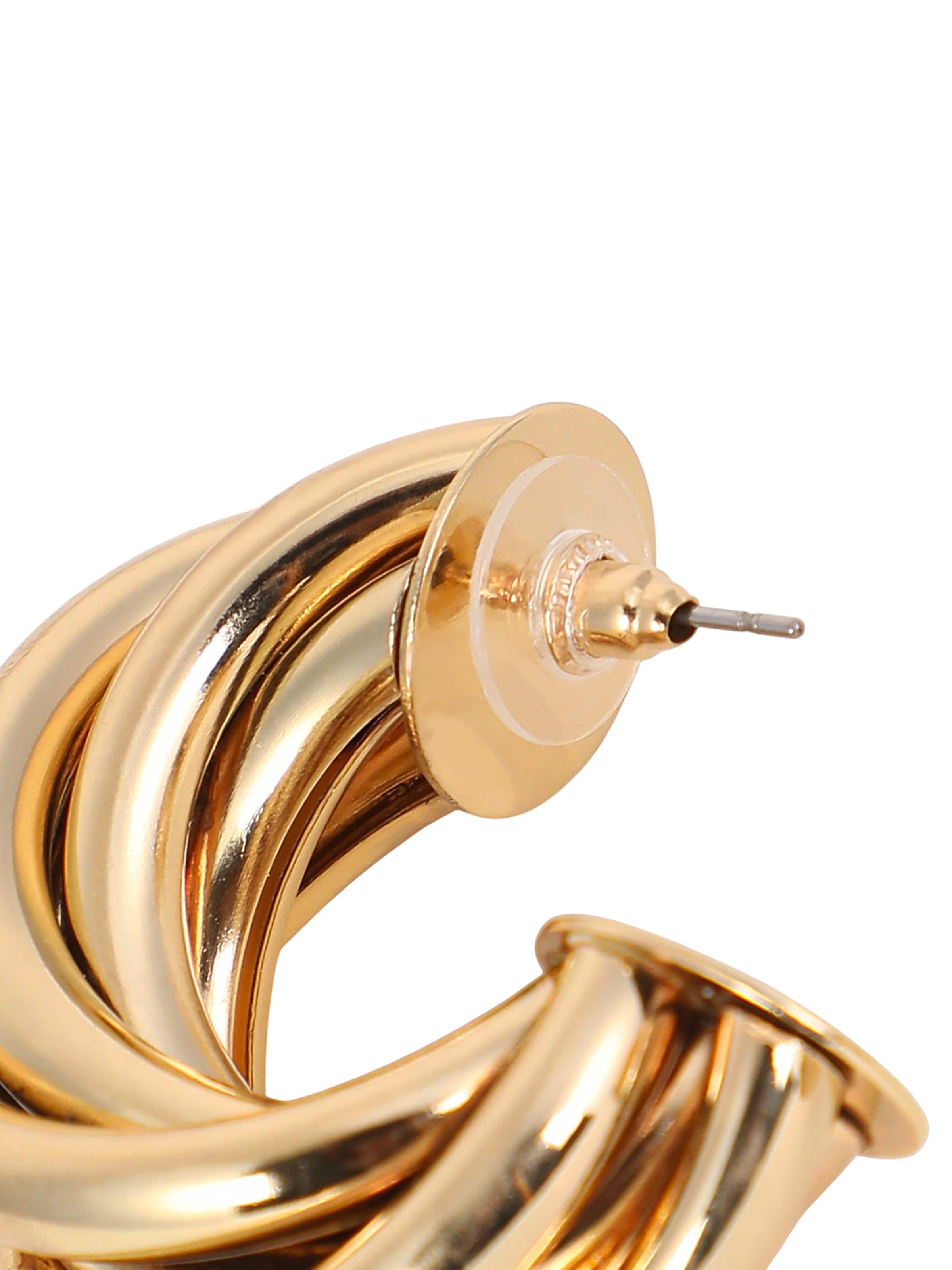 SOHI Earrings 'Mikaela' in Gold