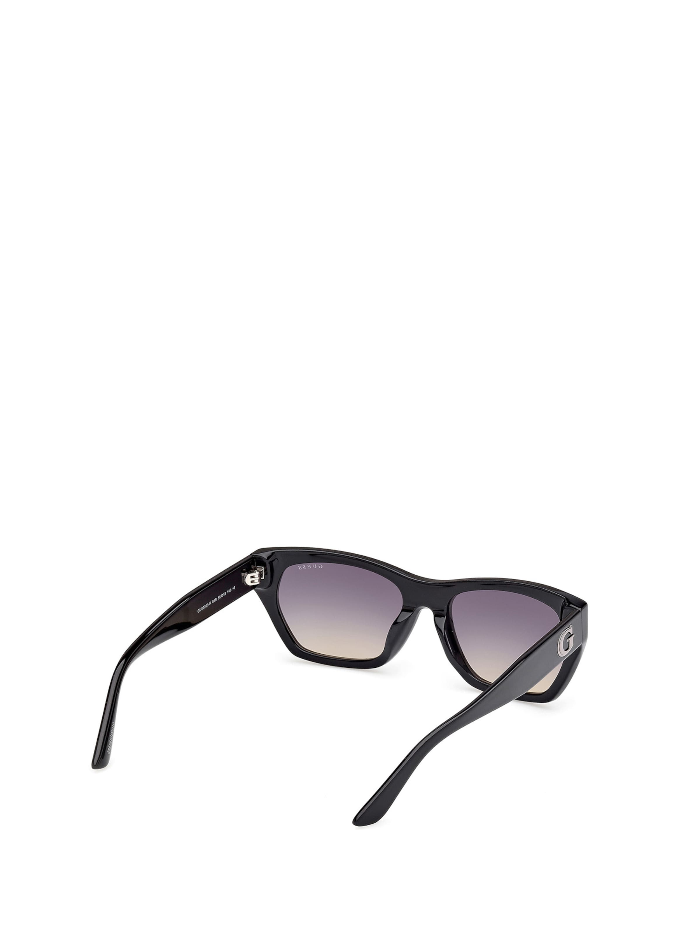 GUESS Sunglasses in Black