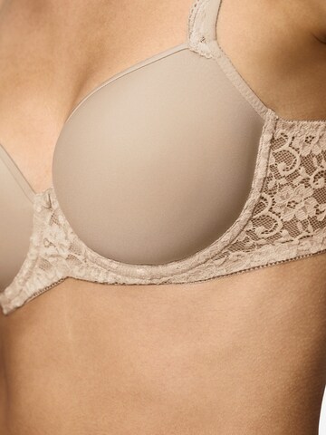 TRIUMPH T-Shirt BH 'Amourette' in Beige