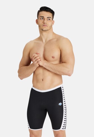 ARENA Sportbadehose ICONS JAMMER in Schwarz: predná strana