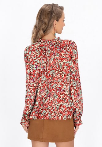 IZIA - Blusa en rojo