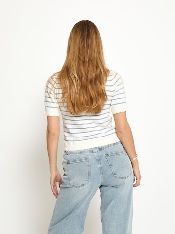 Peppercorn - Top 'Odelia' en azul