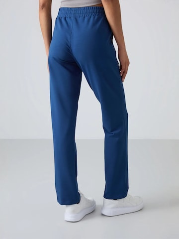 Tommy Life - Regular Calças de desporto em azul