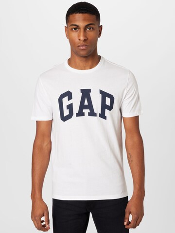 GAP Regular fit Тениска в бяло: отпред