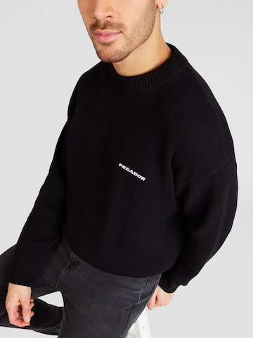 Pegador Sweater in Black