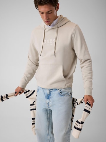 Sweat-shirt 'M6YQ36K4243' GUESS en beige