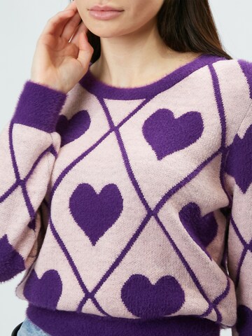 Influencer Sweater in Purple
