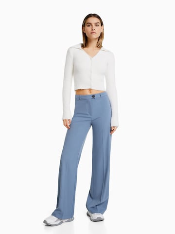 Bershka Wide leg Pleated Pants in Blue