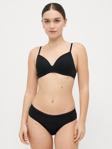 Sutien de tricou Sutien de la Lindex pe negru