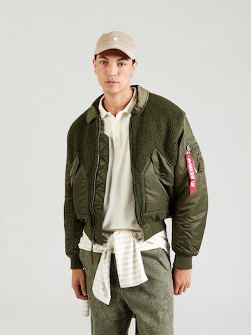 ALPHA INDUSTRIES Φθινοπωρινό και ανοιξιάτικο μπουφάν 'CWU-45/P' σε πράσινο: μπροστά