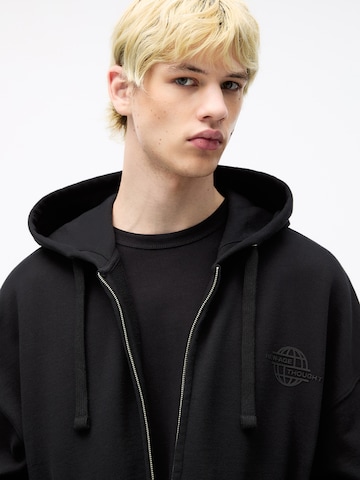 Pull&Bear Sweat jacket in Black