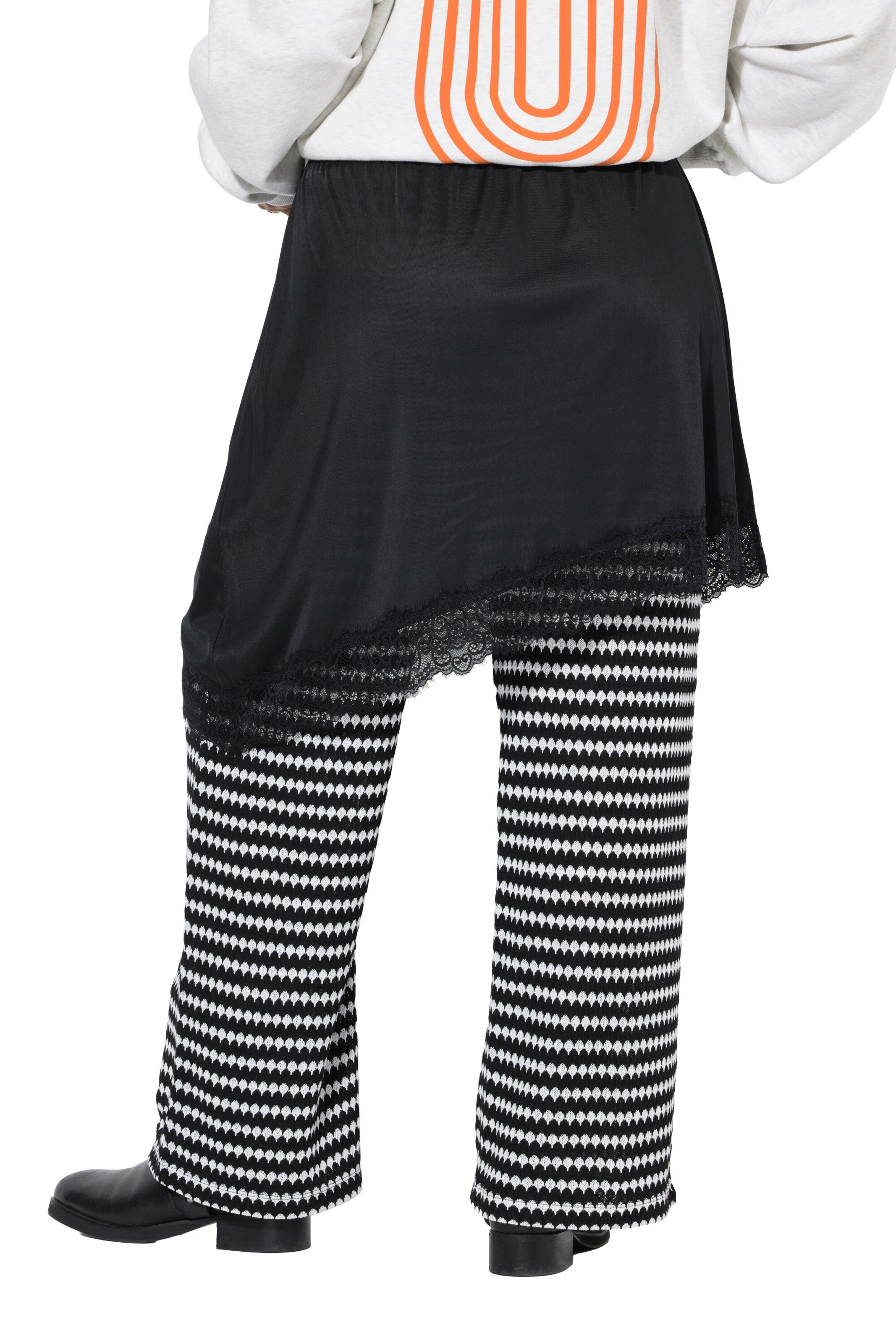 Studio Untold Skirt in Black