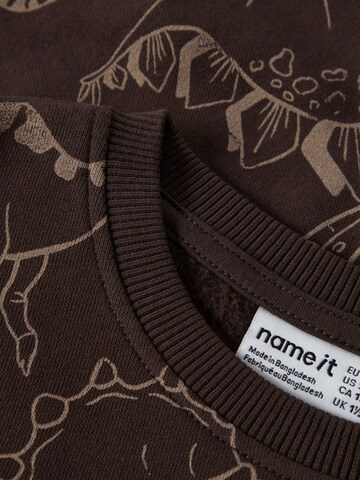 NAME IT Sweatshirt in Bruin