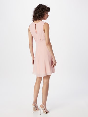 TFNC Коктейльное платье 'SOREAN' в Ярко-розовый