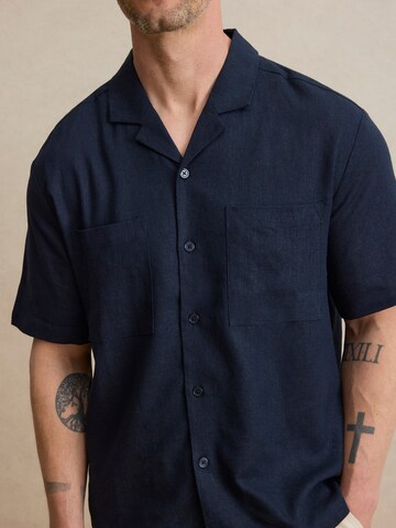 DAN FOX APPAREL Regular fit Риза 'Leonard' в синьо