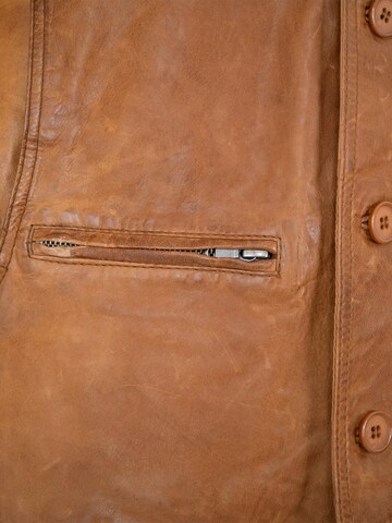 MADDOX Vest 'Georgio' in Brown