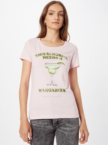 EINSTEIN & NEWTON T-shirt 'This Seniorita Needs A…' i rosa: framsida