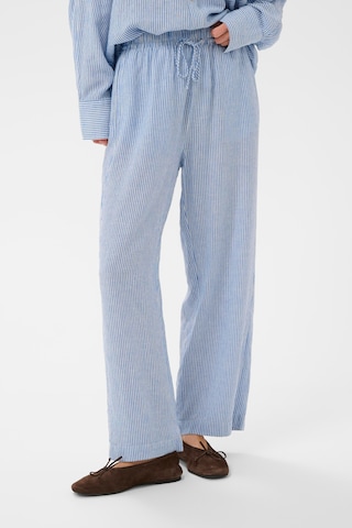 SOAKED IN LUXURY Wide leg Trousers 'SLAria' in Blue: front