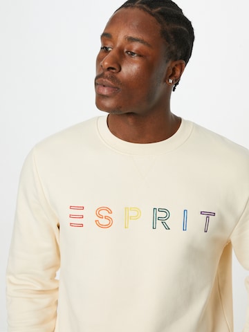 ESPRIT Sweatshirt in Beige