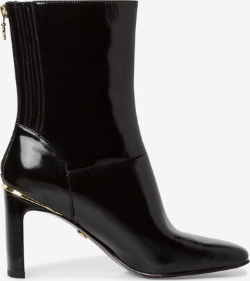 TAMARIS Ankle Boots in Black