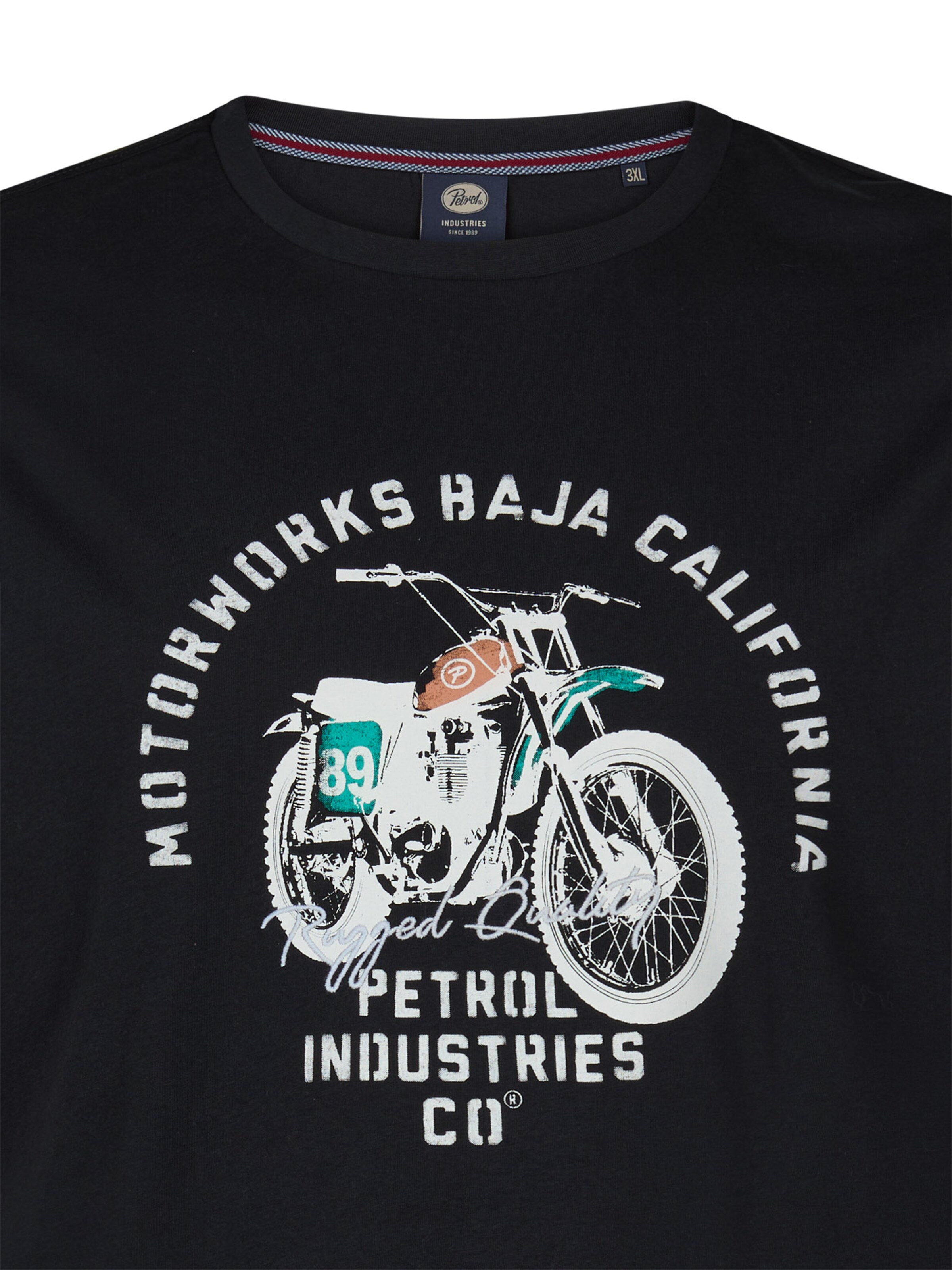 Petrol Industries T-Shirt 'Classic' in Schwarz