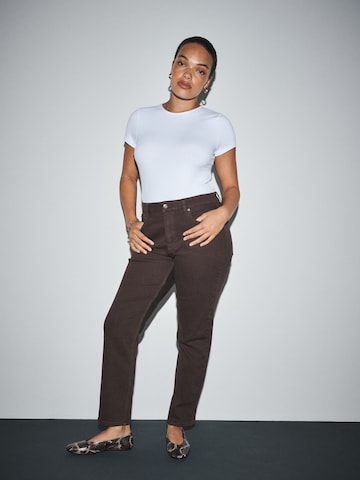 Next Slimfit Jeans in Bruin