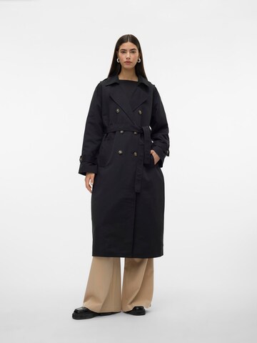 VERO MODA Between-seasons coat 'VMChloe' in Black: front