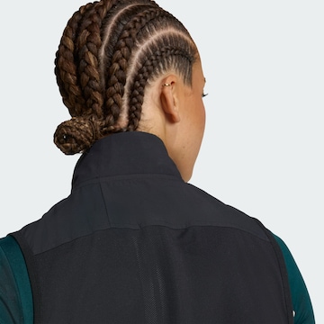 Gilet de sport 'Essentials' ADIDAS PERFORMANCE en noir