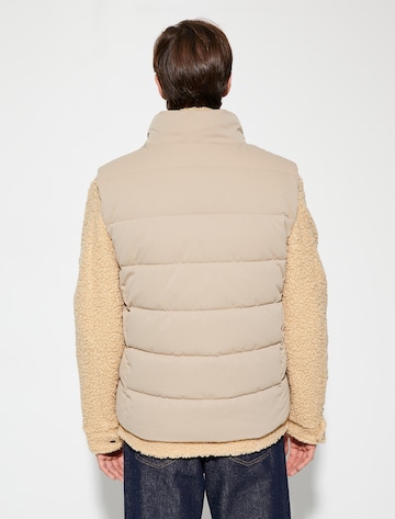 Koton Bodywarmer in Beige