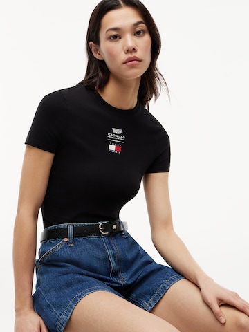 TOMMY HILFIGER - Camiseta 'TH x CF1' en negro
