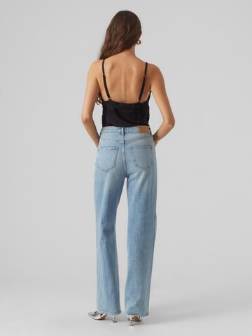 Vero Moda Tall Top 'AMANDA' – černá