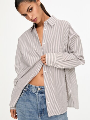 Pull&Bear Blouse in Wit