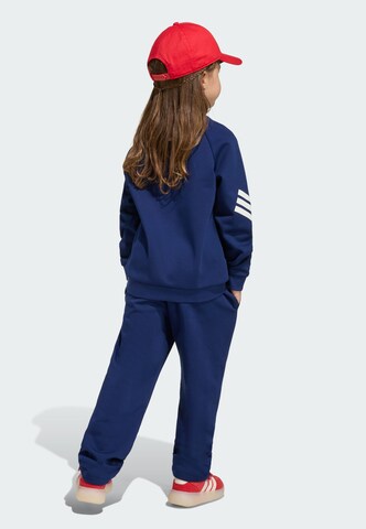 ADIDAS SPORTSWEAR - Chándal 'Marvel Spider-Man' en azul