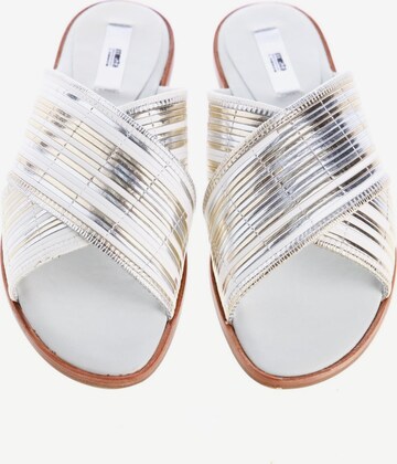 miista Sandals & High-Heeled Sandals in 39 in White