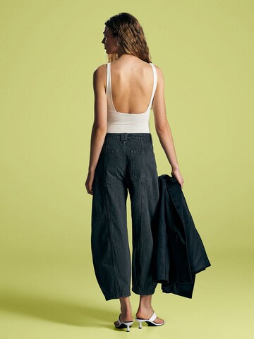 Bershka Rövid body - bézs