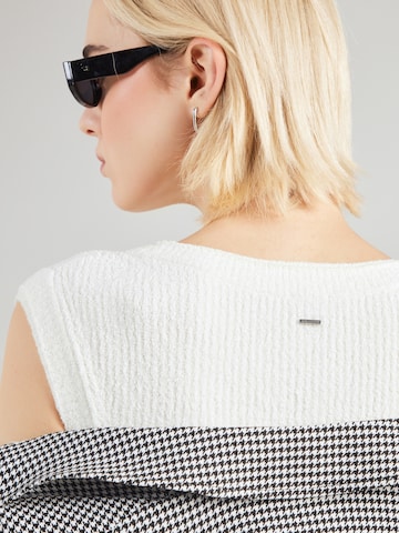 BOSS Knitted dress 'Forsizia' in White