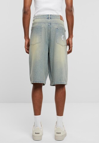 Karl Kani Loosefit Jeans in Blau