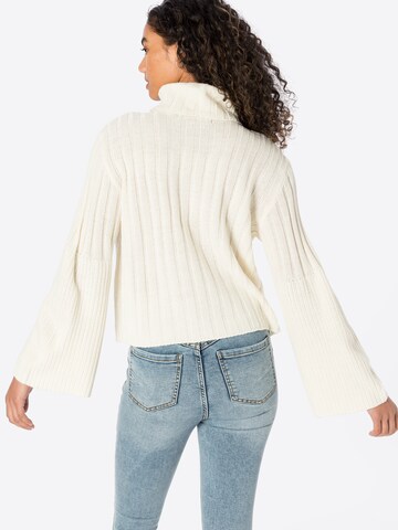 Pull-over 'LAYLA' VERO MODA en blanc